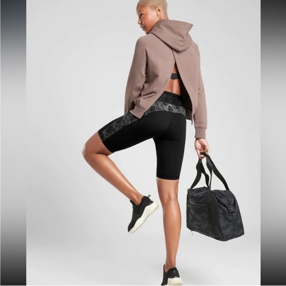 Athleta Black Stay Fly 9” Spandex Bike Shorts - Picture 2 of 16